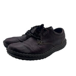 Born Men's Size 8.5 Brown Leather comfort sneaker shoe #S0366